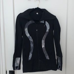 LULULEMON jacket